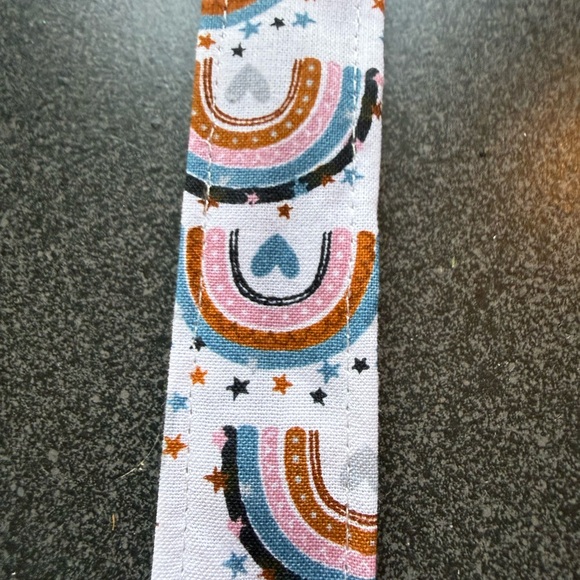 Colorful Rainbow and heart wristlet Key Holder - Picture 2 of 3